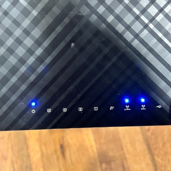 ASUS RT-N66U Router - Picture 6 of 6